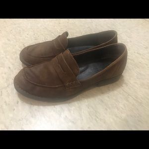 Born brown leather loafers. Women’s size 9.5 med.